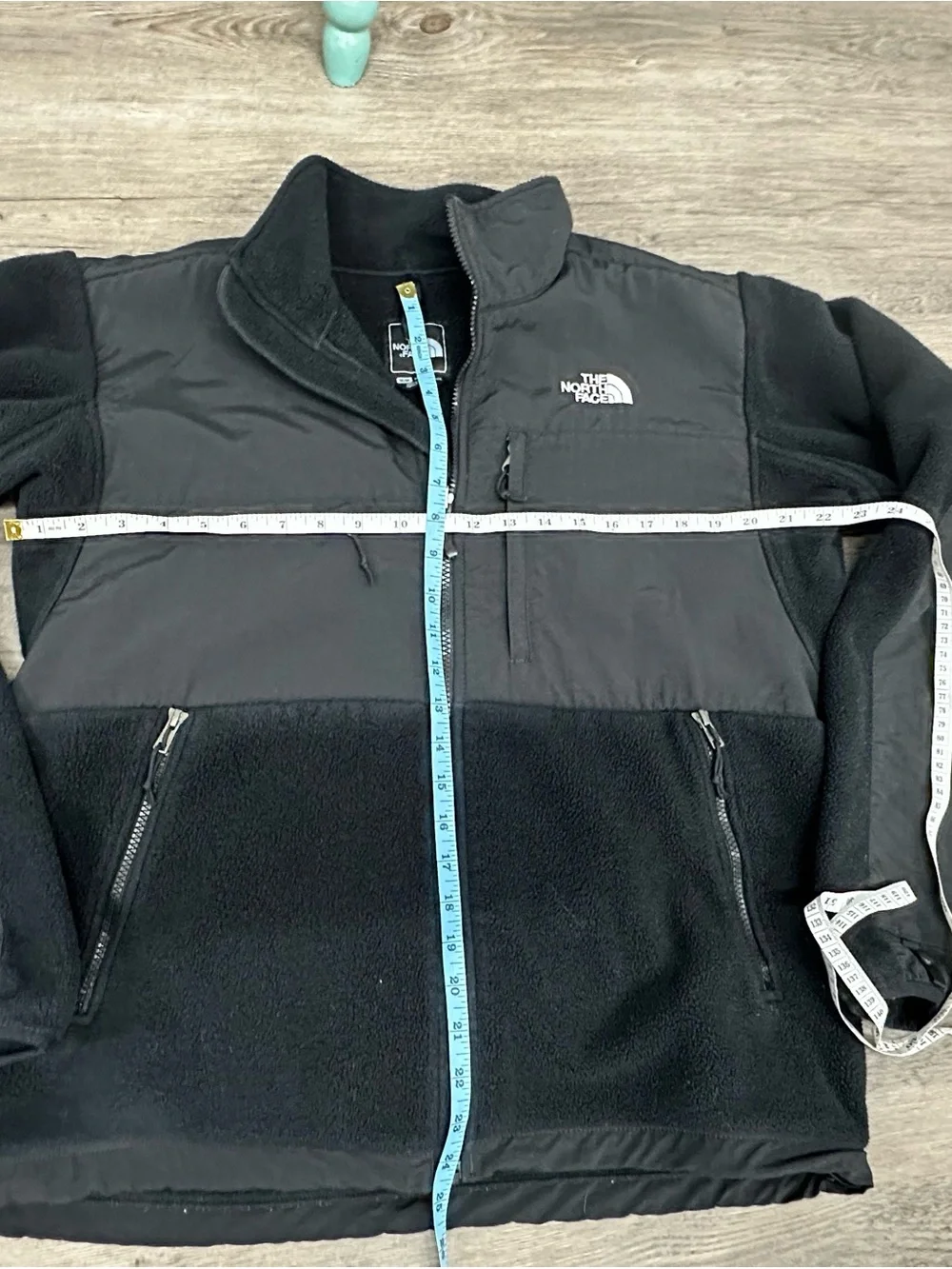 The North Face Denali Black Lightweight Fleece Jacket men’s medium